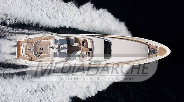 Isa yacht 120