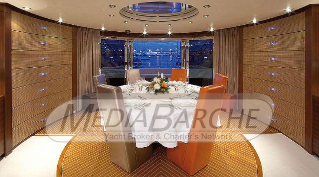 Isa yacht 120
