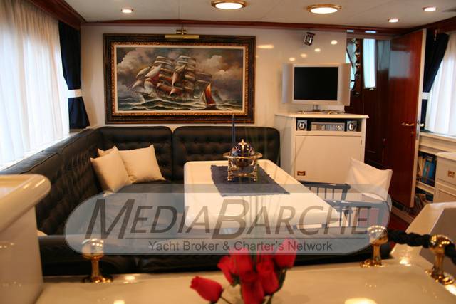 Benetti Super delfino 20