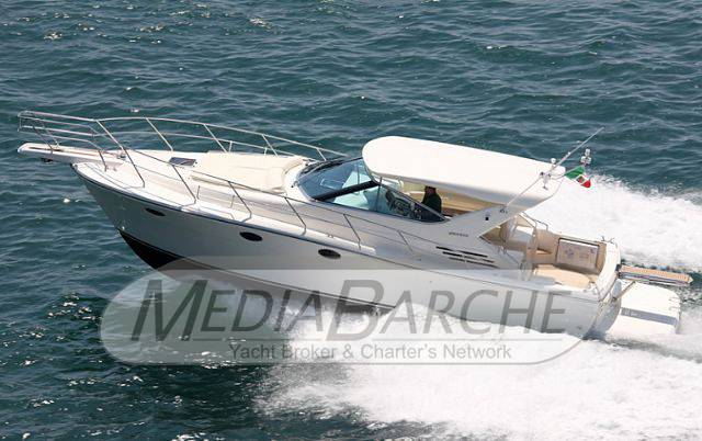 Uniesse 42