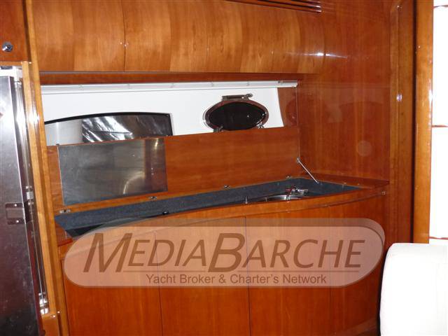 Pershing 46