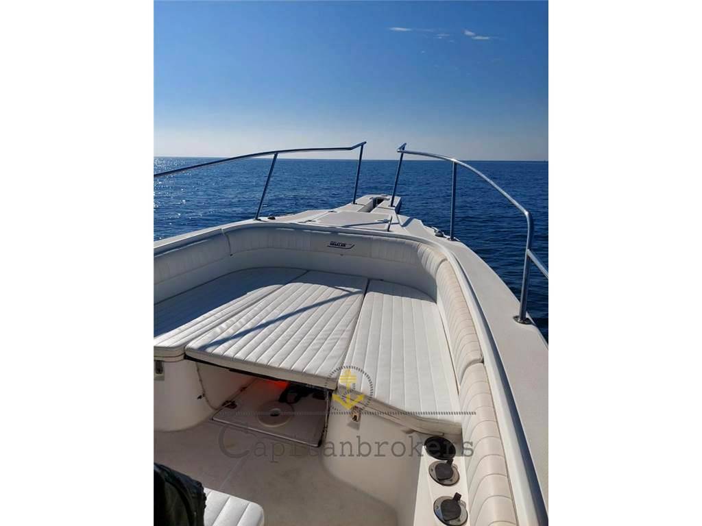 Boston whaler 26 outrage