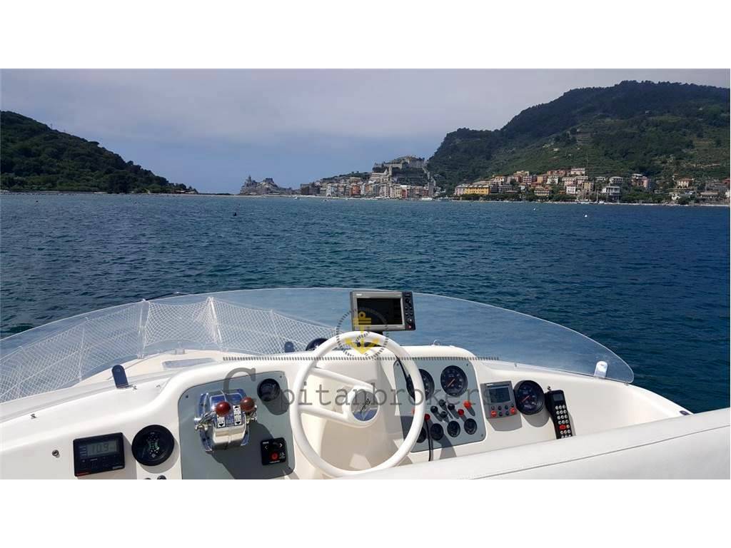 Azimut 36 fly