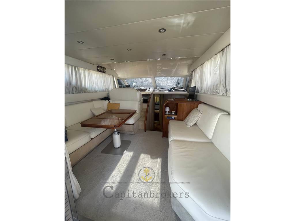 Azimut 36 fly