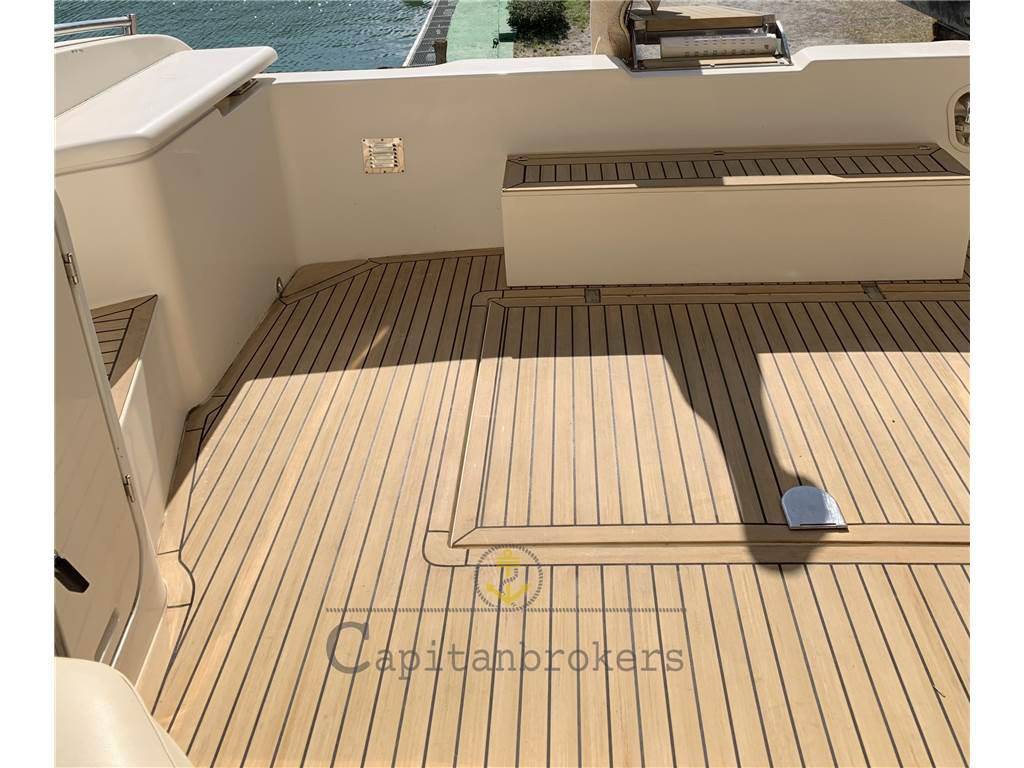 Azimut 36 fly