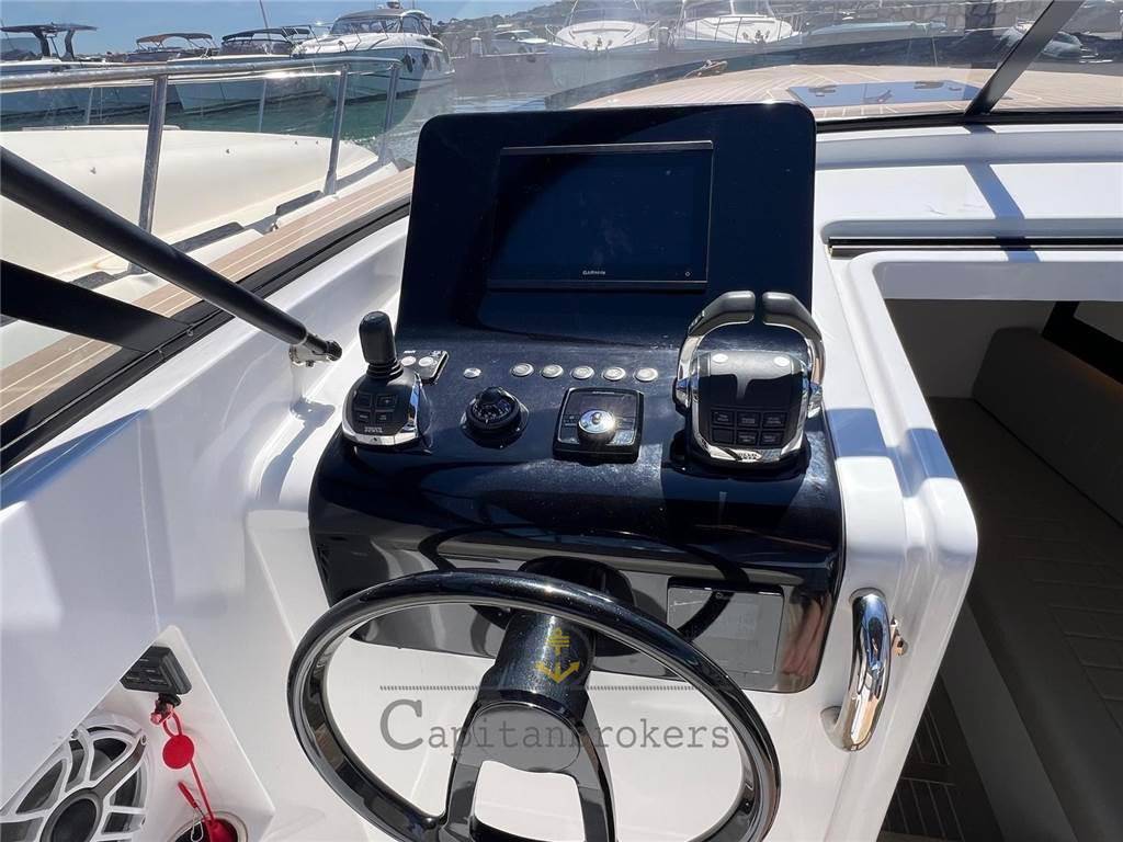 Van dutch 32