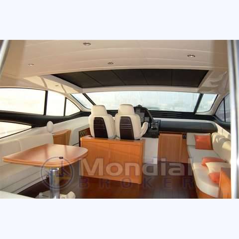 Pershing 62