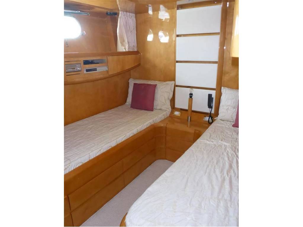 Fipa italiana yachts Maiora 27