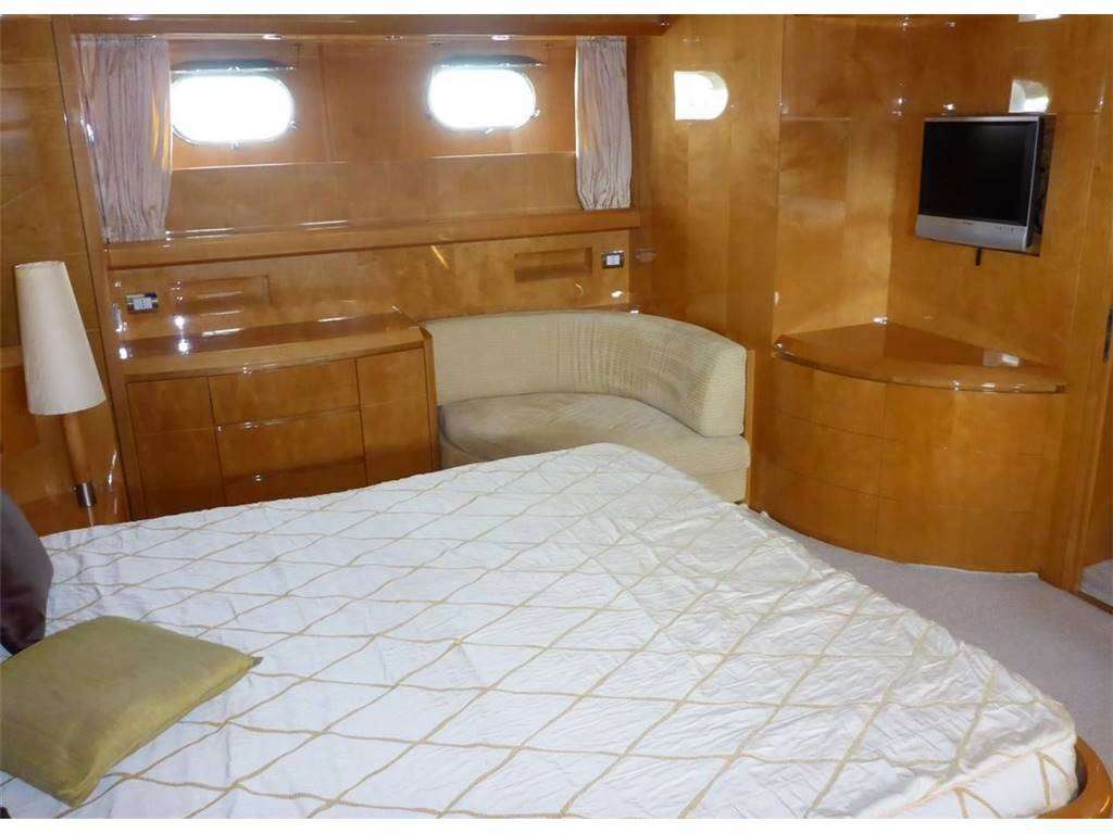 Fipa italiana yachts Maiora 27