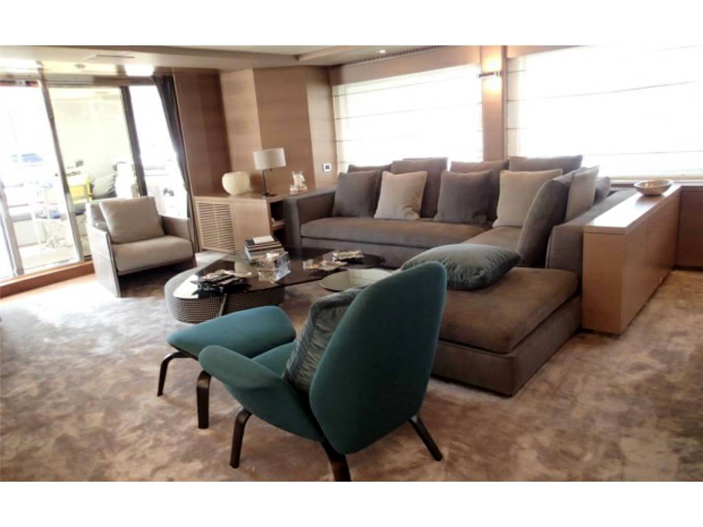 Benetti 105 tradition