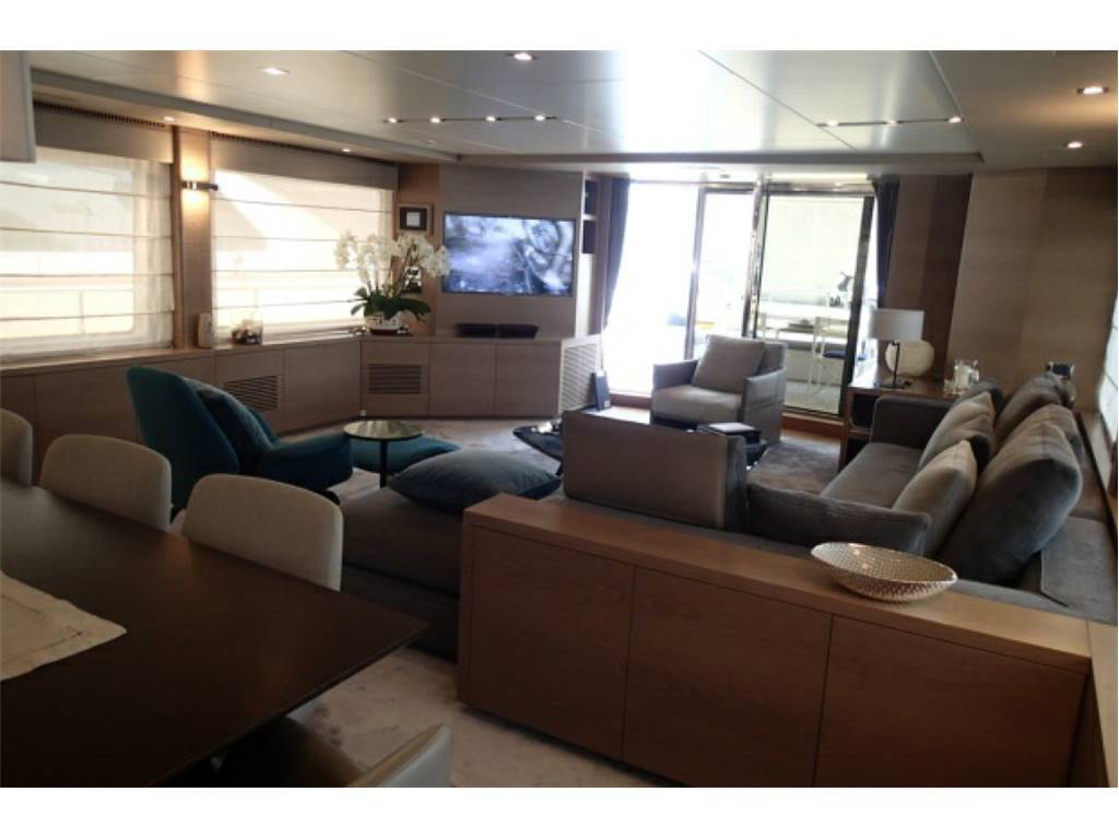 Benetti 105 tradition