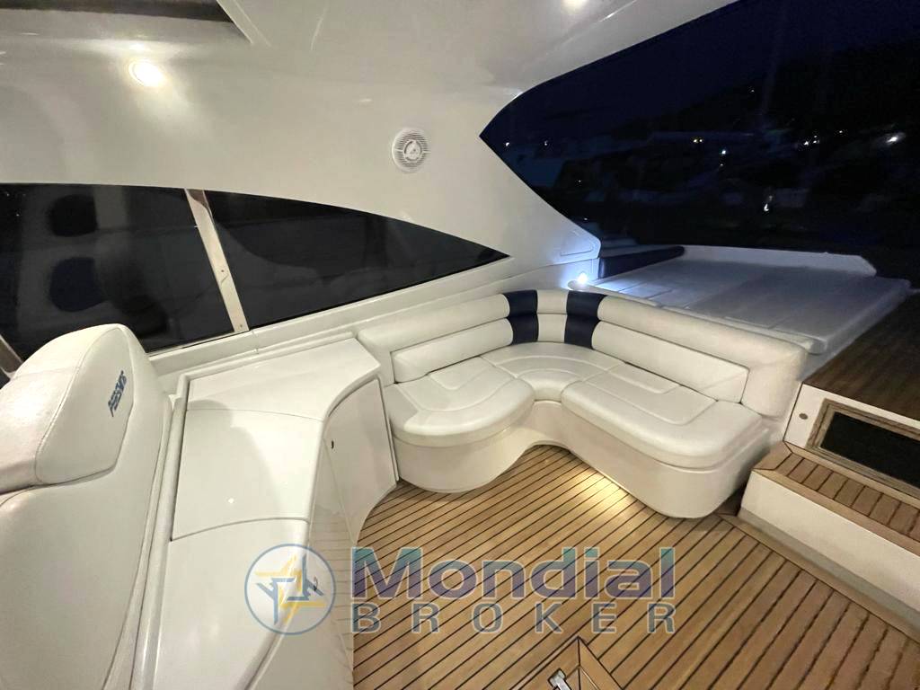 Pershing 54
