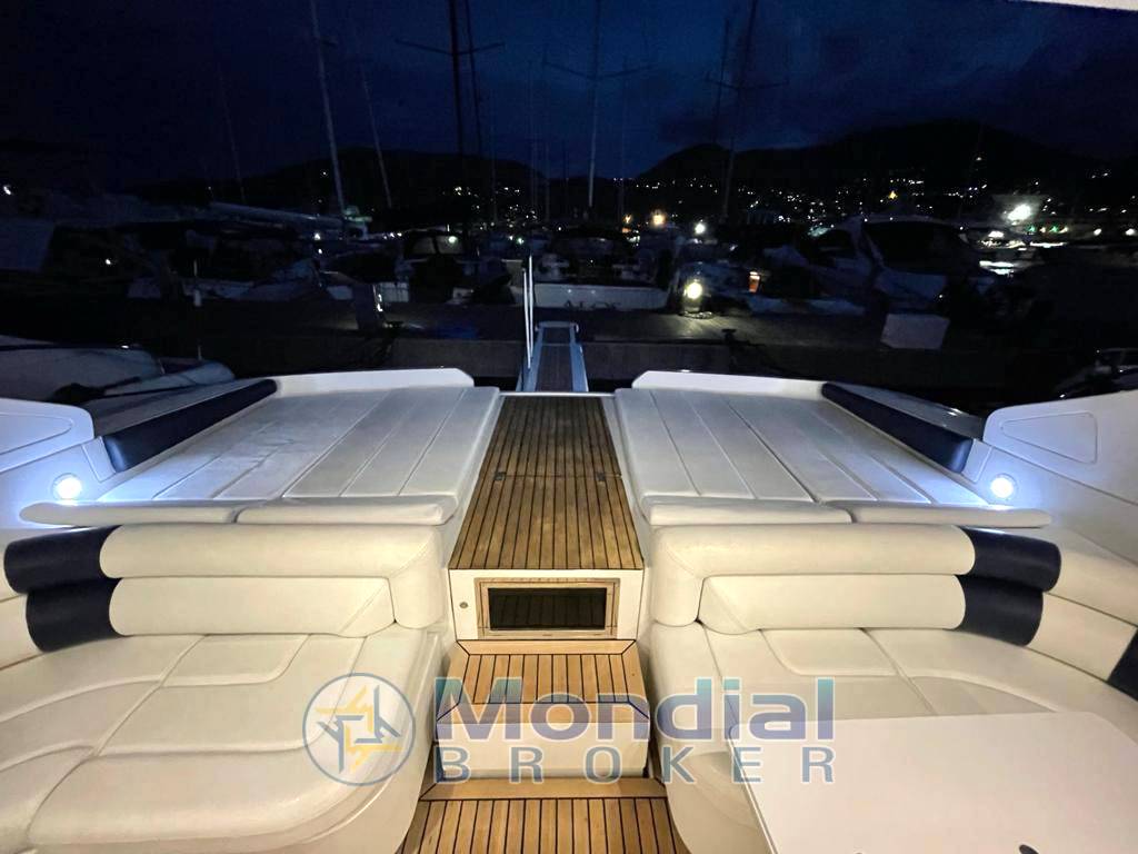Pershing 54