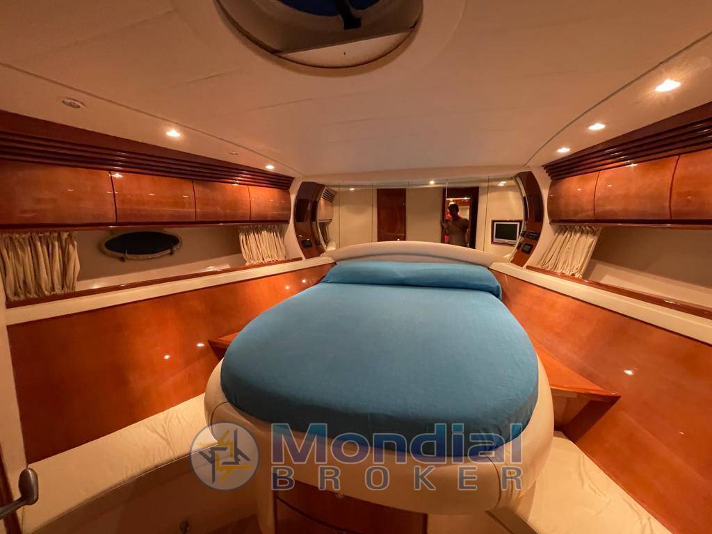 Pershing 54