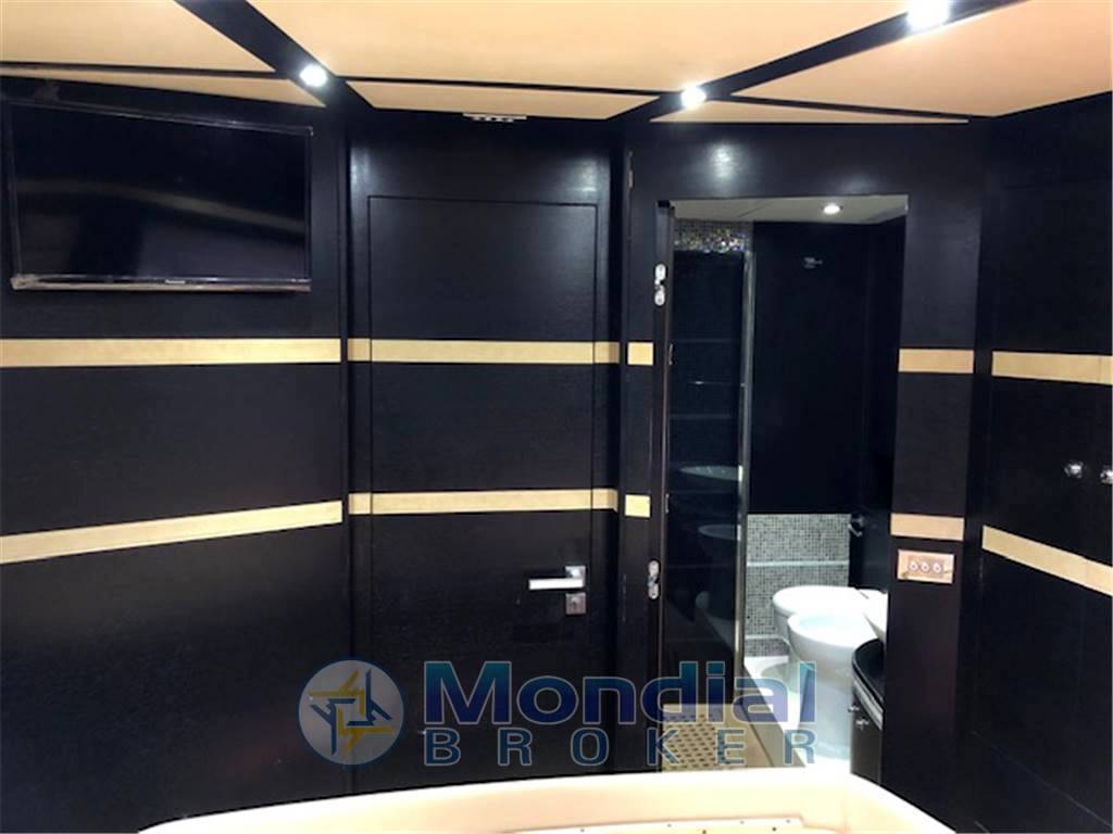 Master yacht Master 52