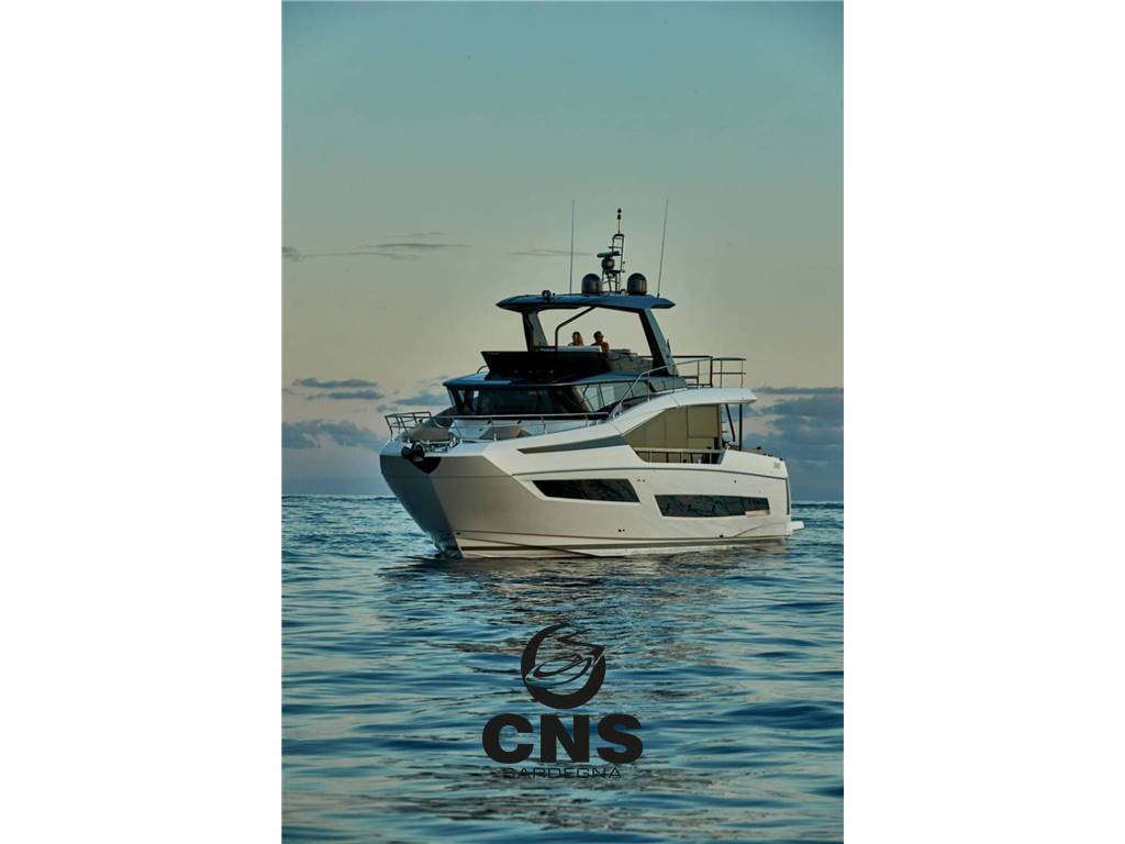 Prestige Yacht x70