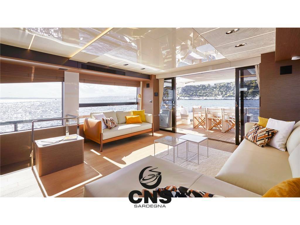 Prestige Yacht x70
