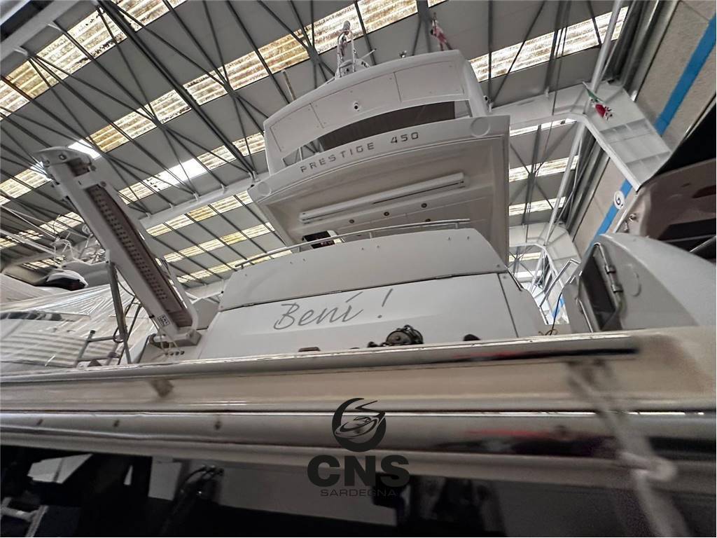 Prestige 450 fly