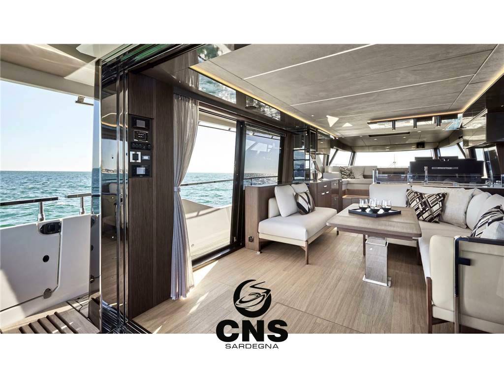Prestige Yacht x60