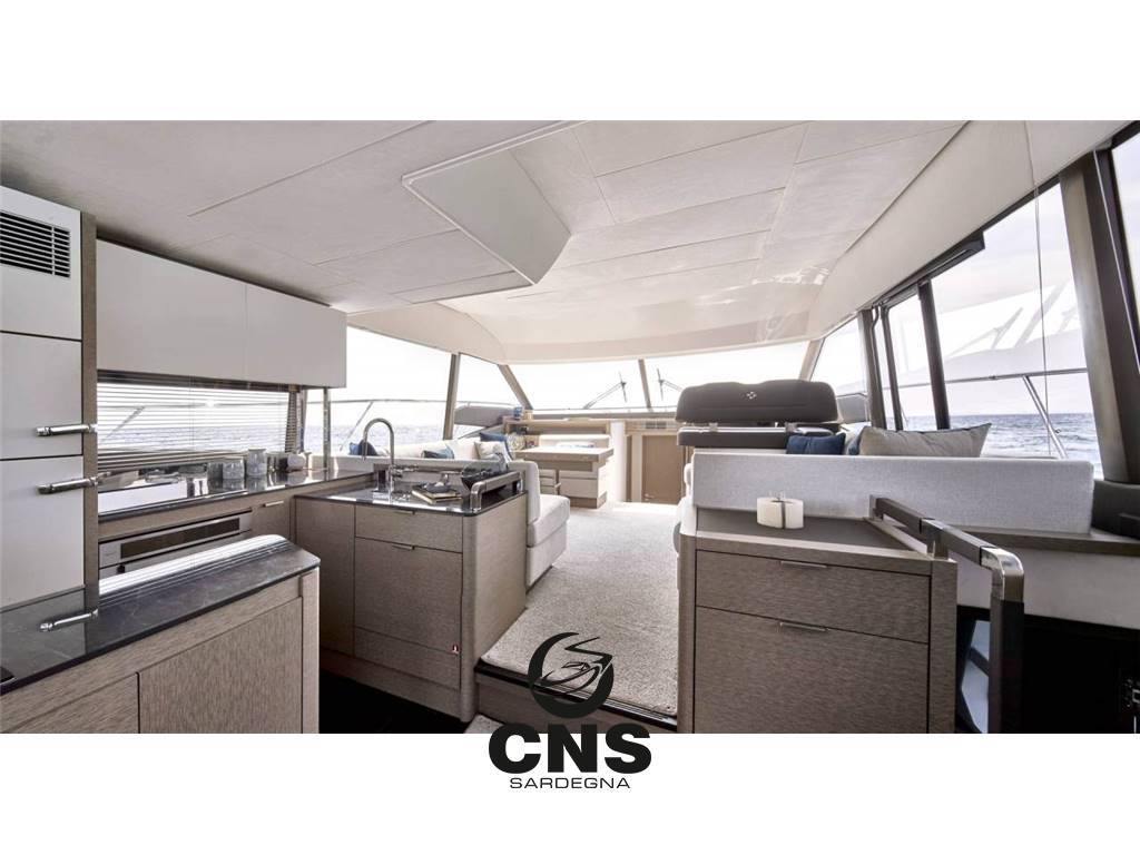 Prestige yachts 590 s