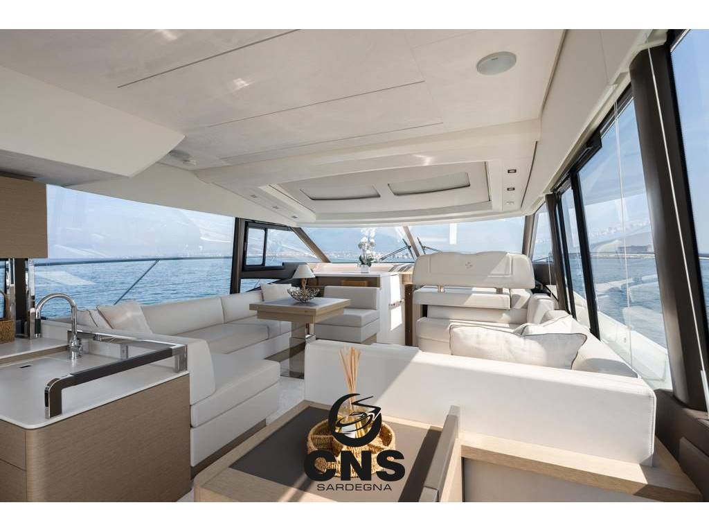 Prestige yachts 590 s
