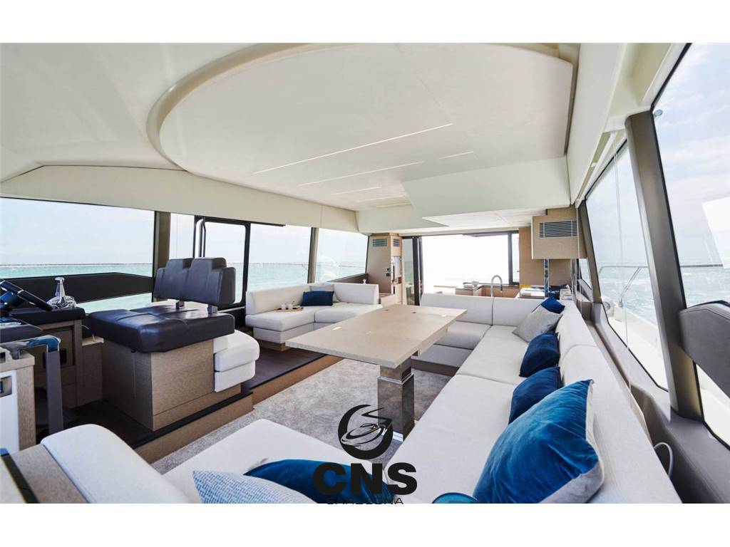 Prestige yachts 590 s