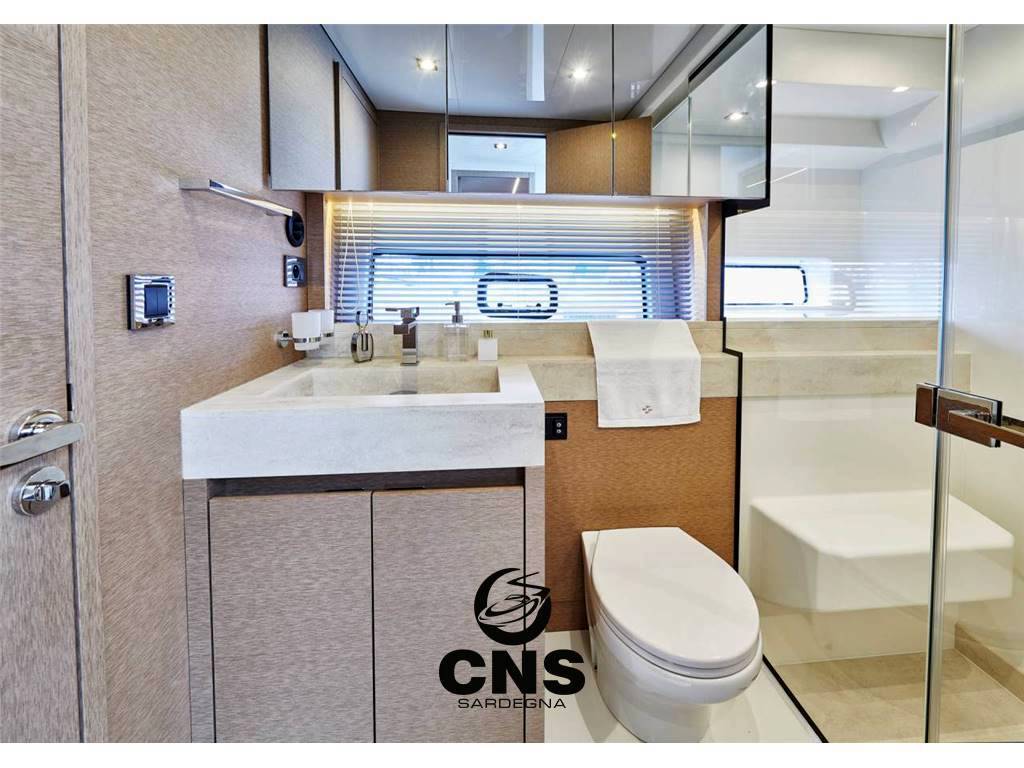 Prestige yachts 590 s