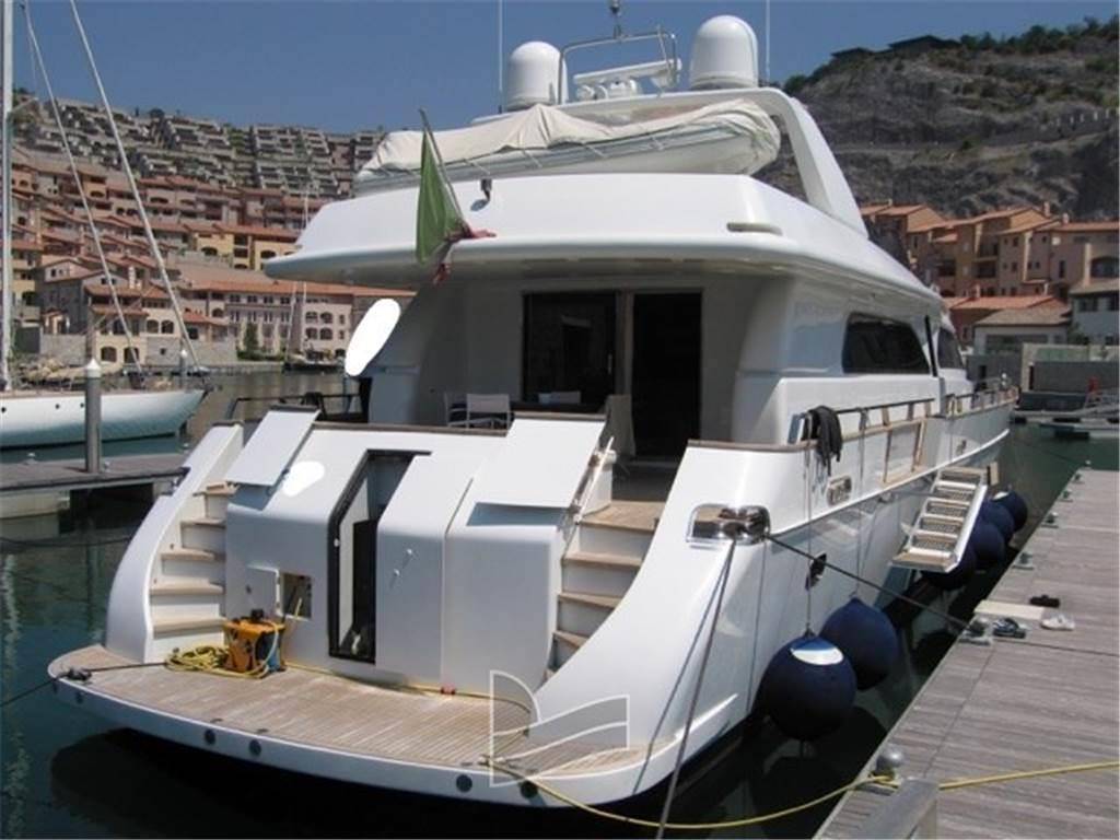 Costruzioni navali santa margherita ligure Santa 24 fly