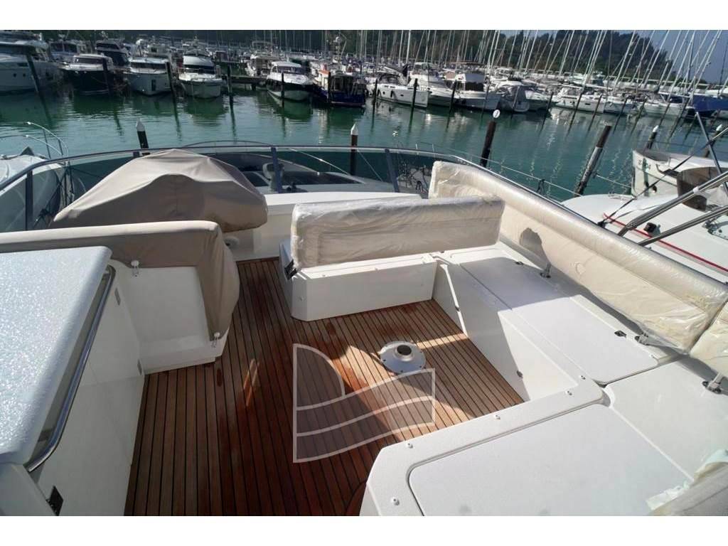 Greenline yachts 48 fly