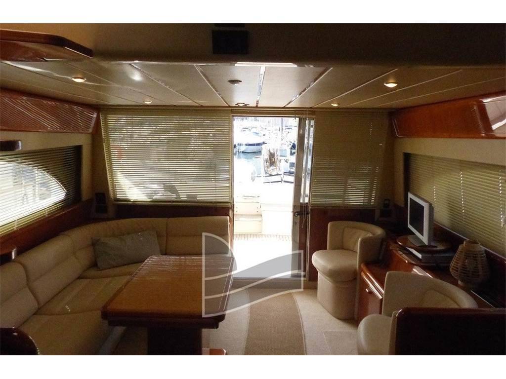 Ferretti yachts 53