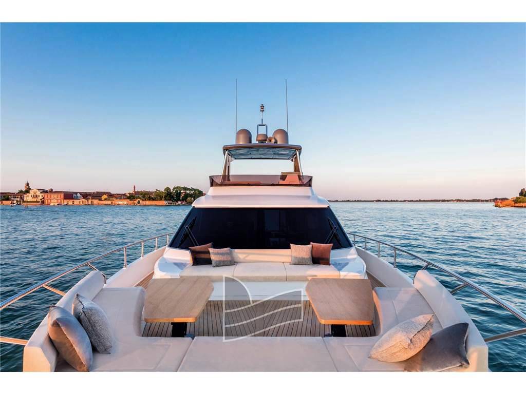 Ferretti yachts Ferretti 670