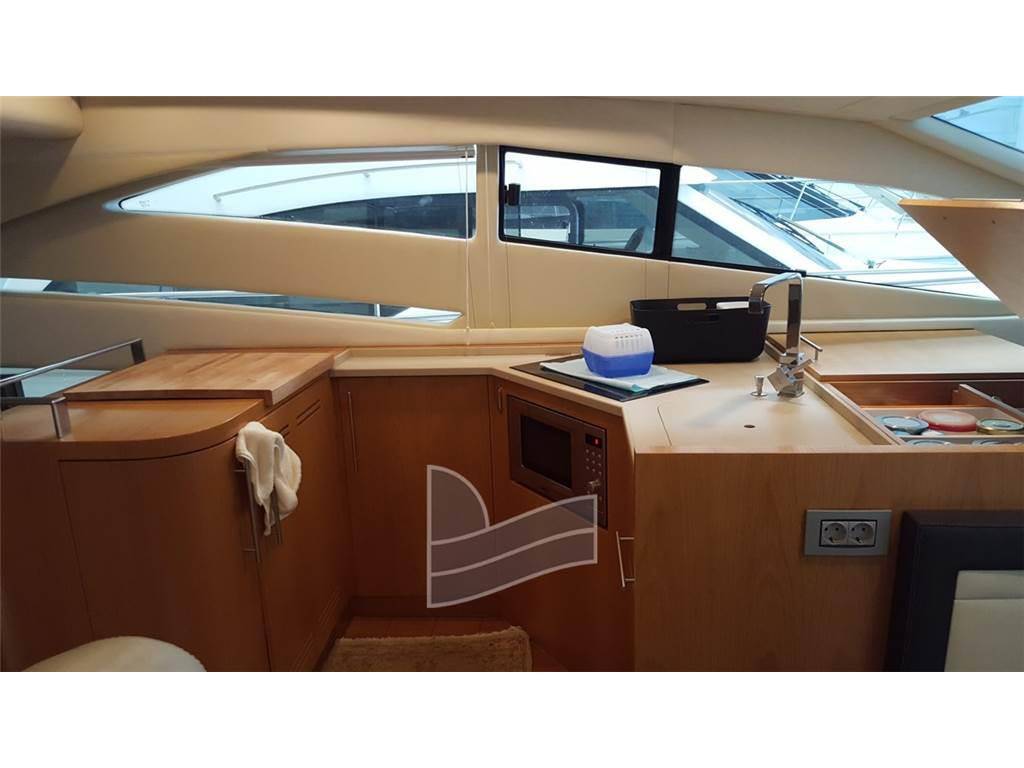Rodman Muse 44