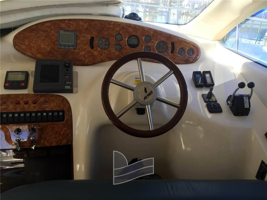 Azimut Az 39