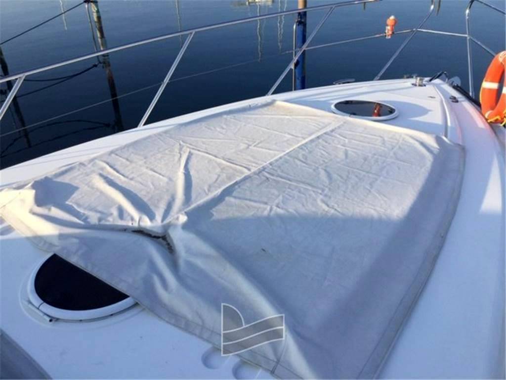Princess yachts V 48