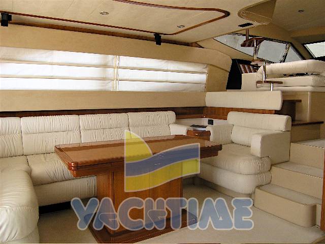 Ferretti 590 fly