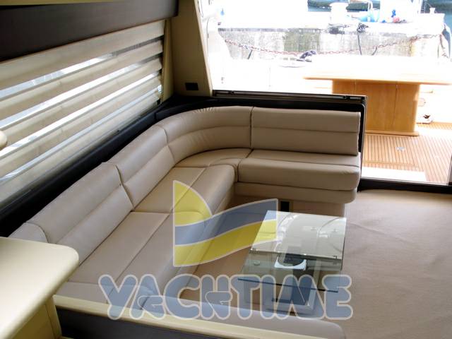Ferretti 680