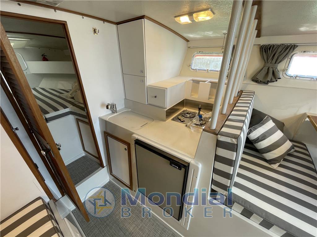 Magnum marine 35 hard top