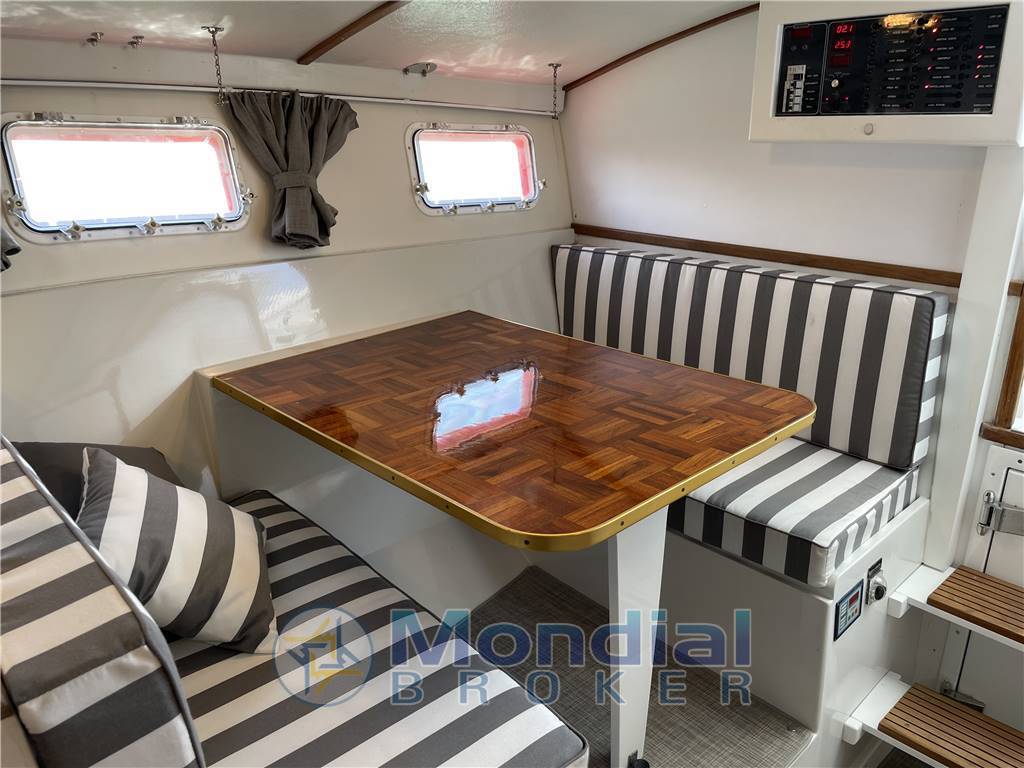 Magnum marine 35 hard top