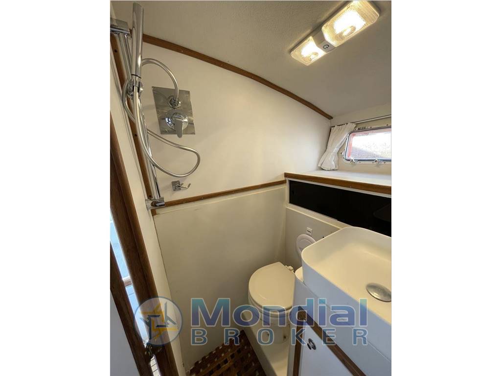 Magnum marine 35 hard top