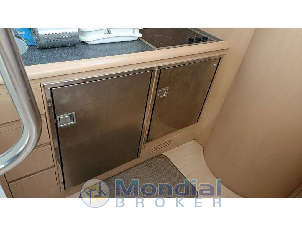 Cantieri estensi Goldstar 420