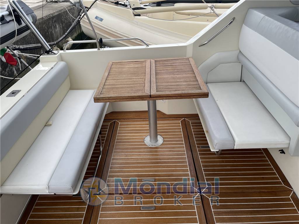 Cranchi 32 cruiser