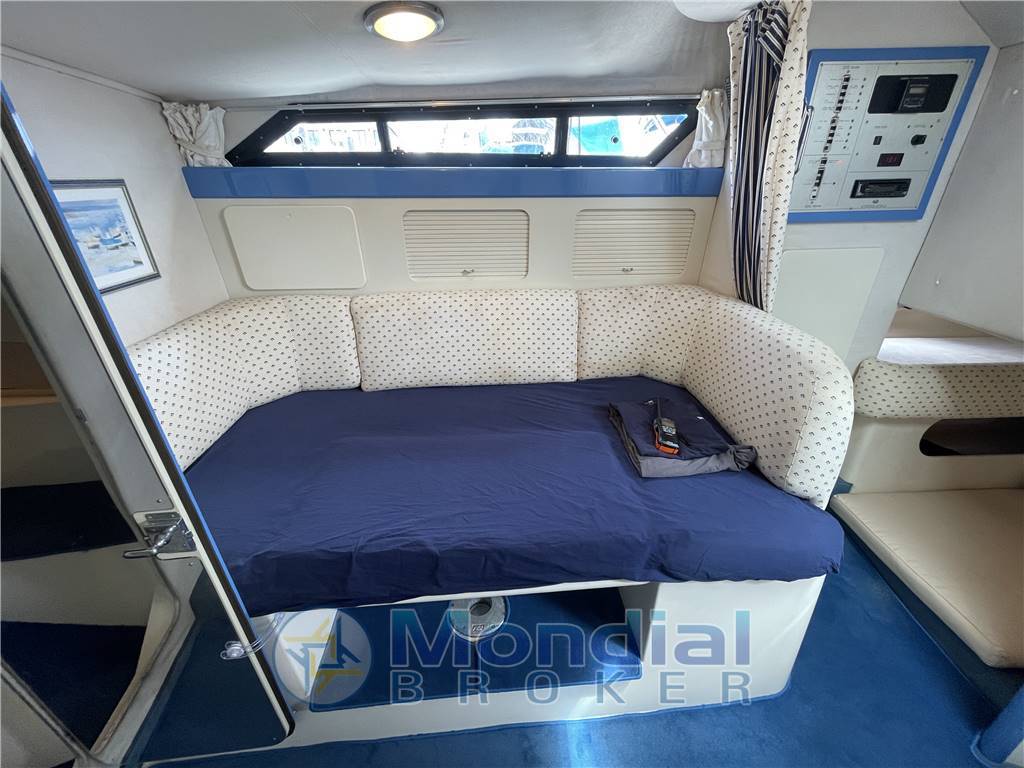 Cranchi 32 cruiser