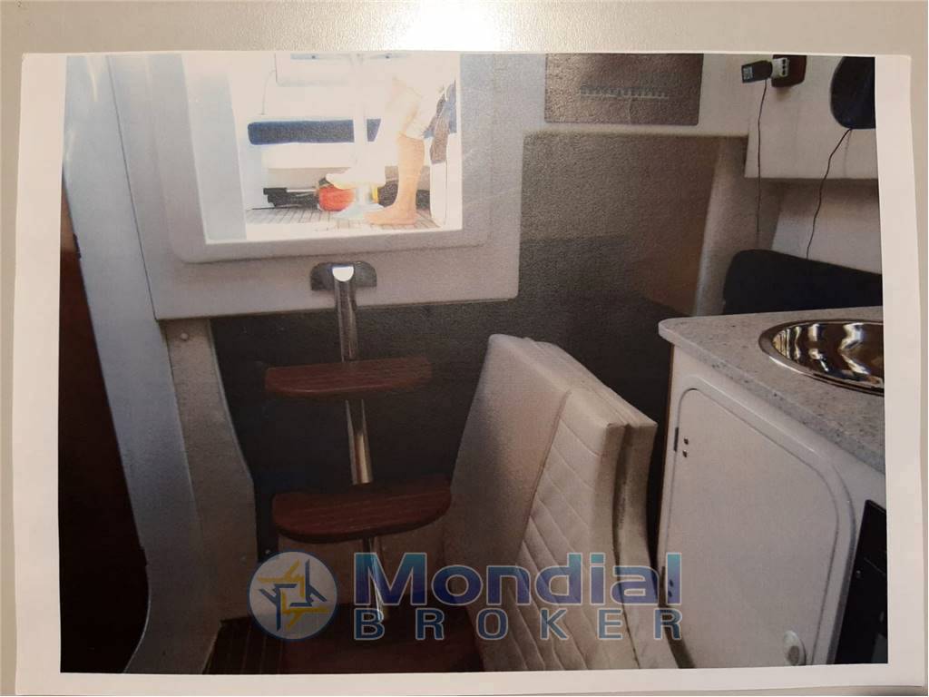 Mano marine 258 cabin