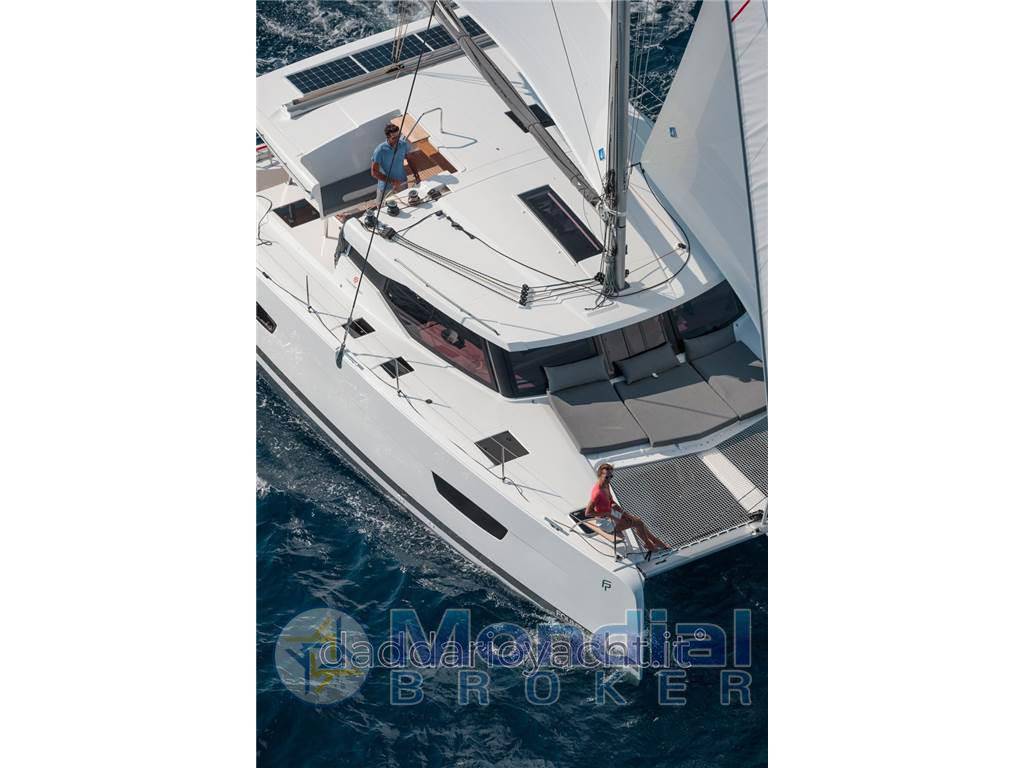 Fountaine pajot Isla 40