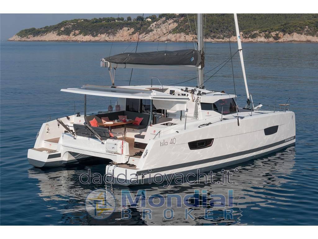 Fountaine pajot Isla 40