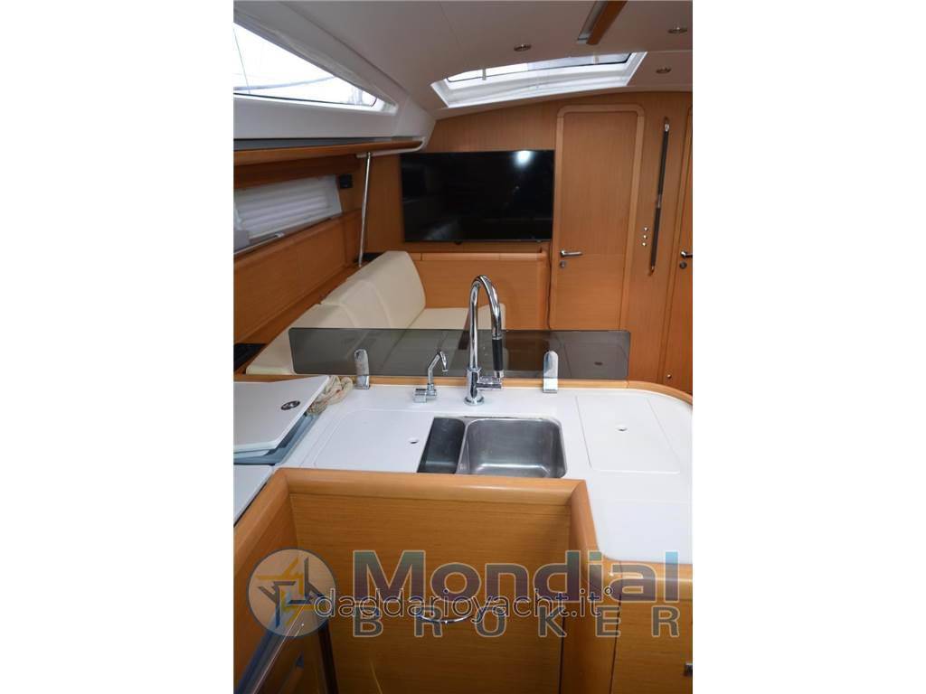 Jeanneau 57