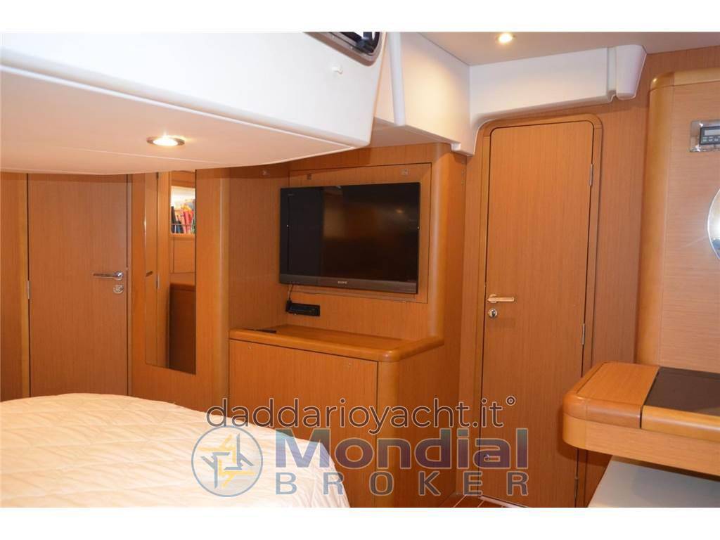 Jeanneau 57