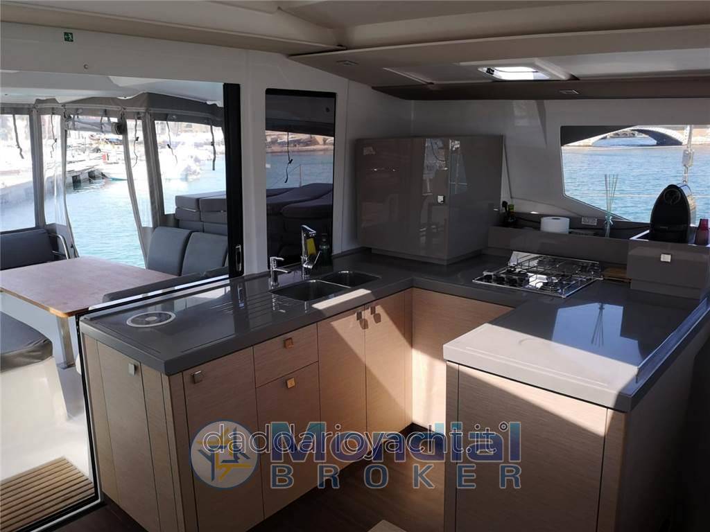 Fountaine pajot Astréa 42