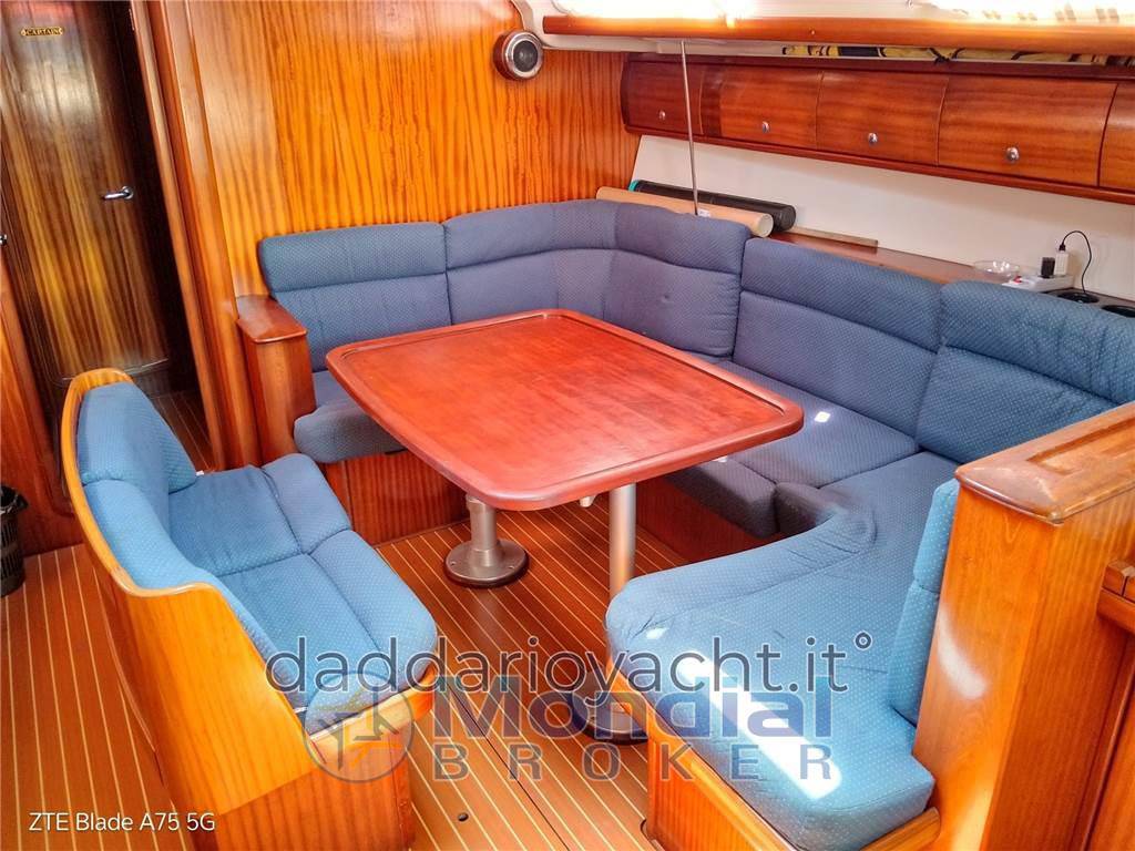 Bavaria 44