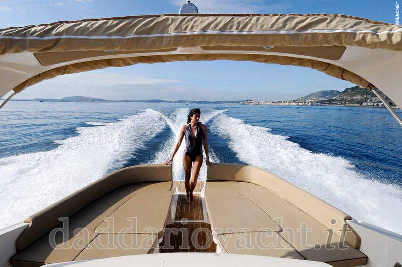 Mano marine 37 grandsport